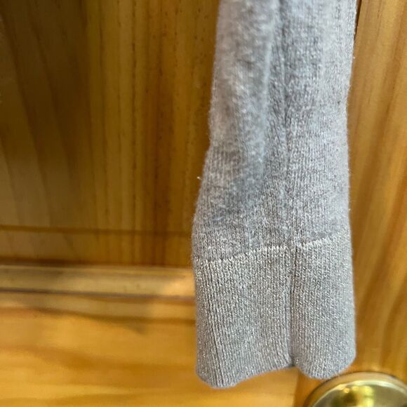 Loft sz. M lt. gold v neck sweater with glitter thread @ neck, cuffs, & bottom - Picture 3 of 5